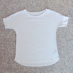 White Columbia Top Size Medium